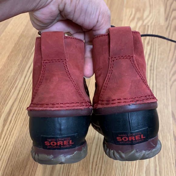 Sorel Red and Black Winter Boots - Picture 2 of 16